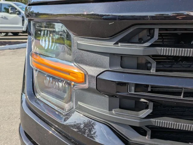 New 2026 Agate Black Metallic Ford XLT image 10