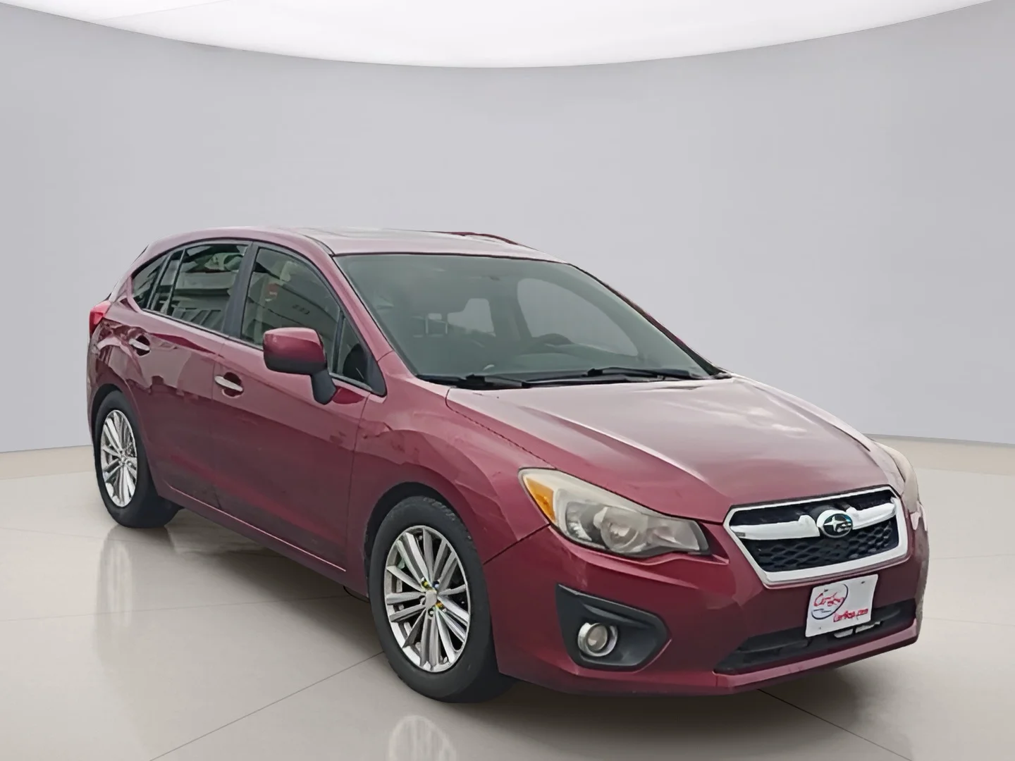 Used 2013 Red Subaru  image 7