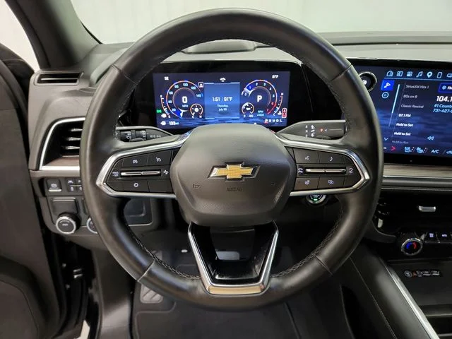 Used 2025 Black Chevrolet Premier image 24