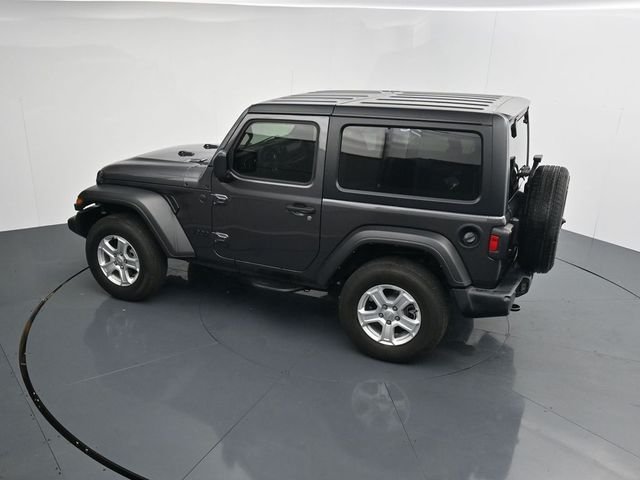 Used 2023 Gray Jeep Sport S image 25
