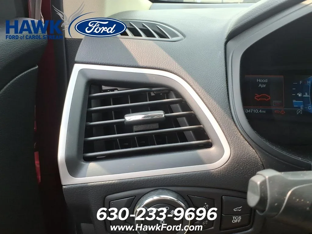 Used 2023 Red Ford SEL image 19