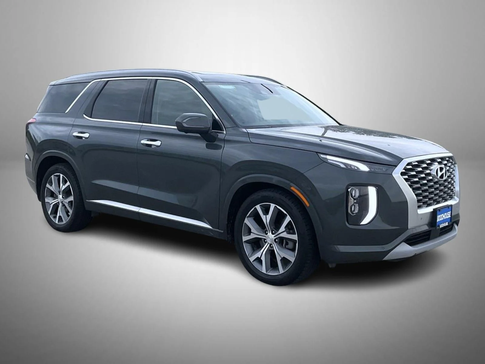Used 2022 Green Hyundai Limited image 3