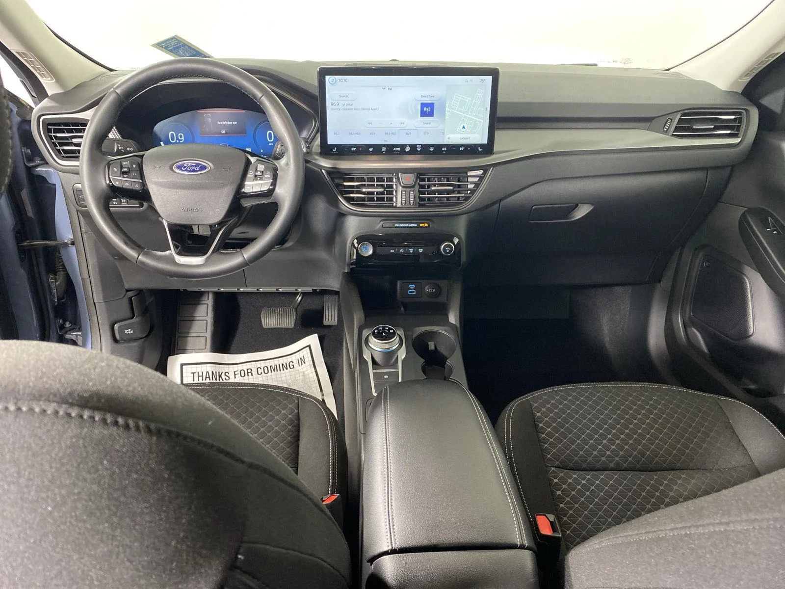 Used 2023 Vapor Blue Ford Active image 31