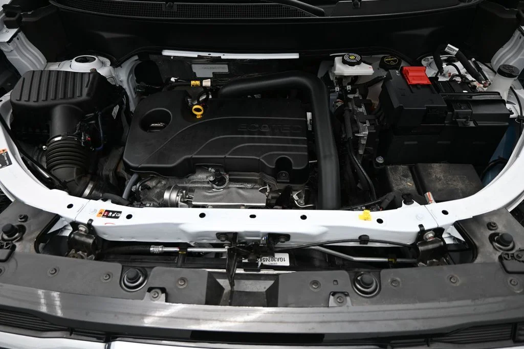 Used 2026 White GMC Elevation image 15