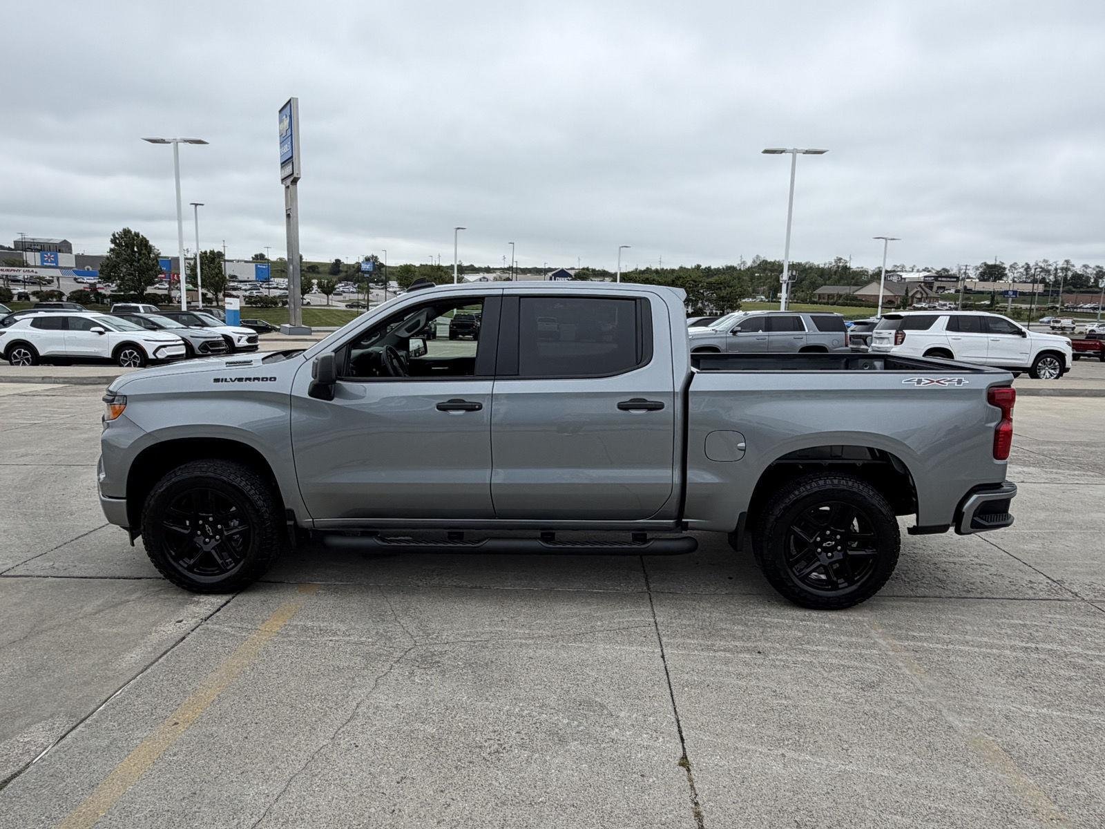 2026 Chevrolet Silverado 1500 Custom - Photo 35