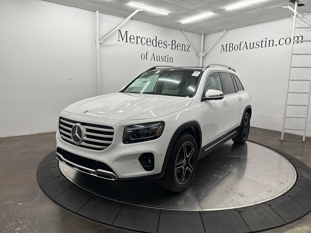 New 2026 Polar White Mercedes-Benz GLB 250 image 33