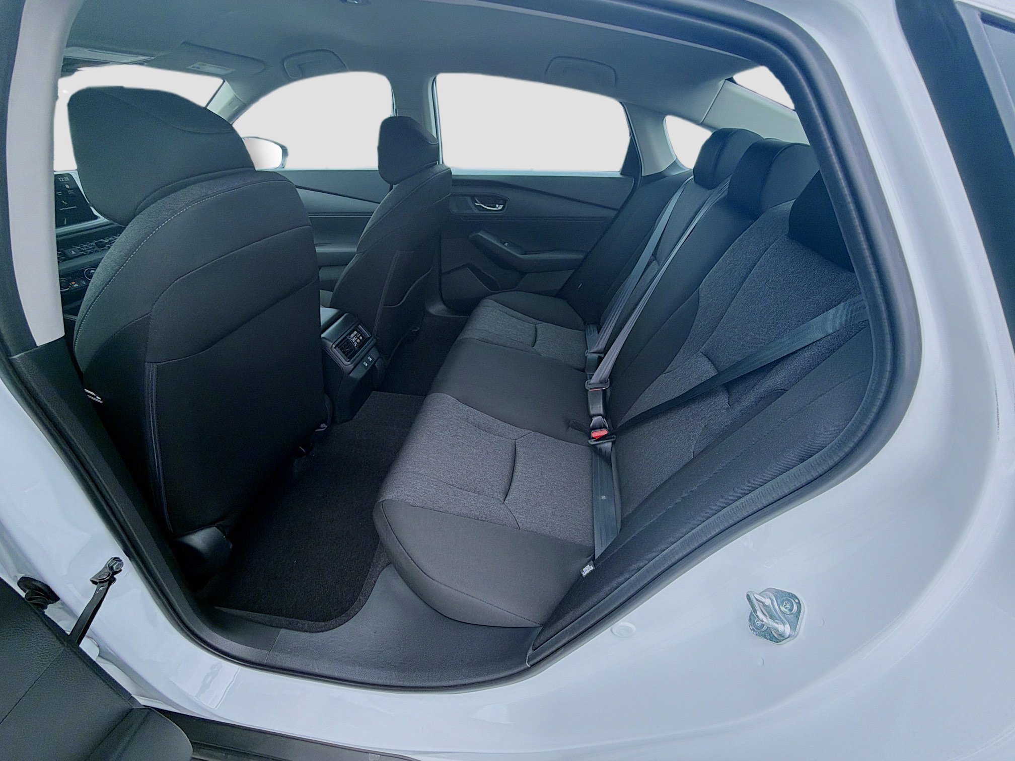 New 2026 Platinum White Pearl Honda LX image 20