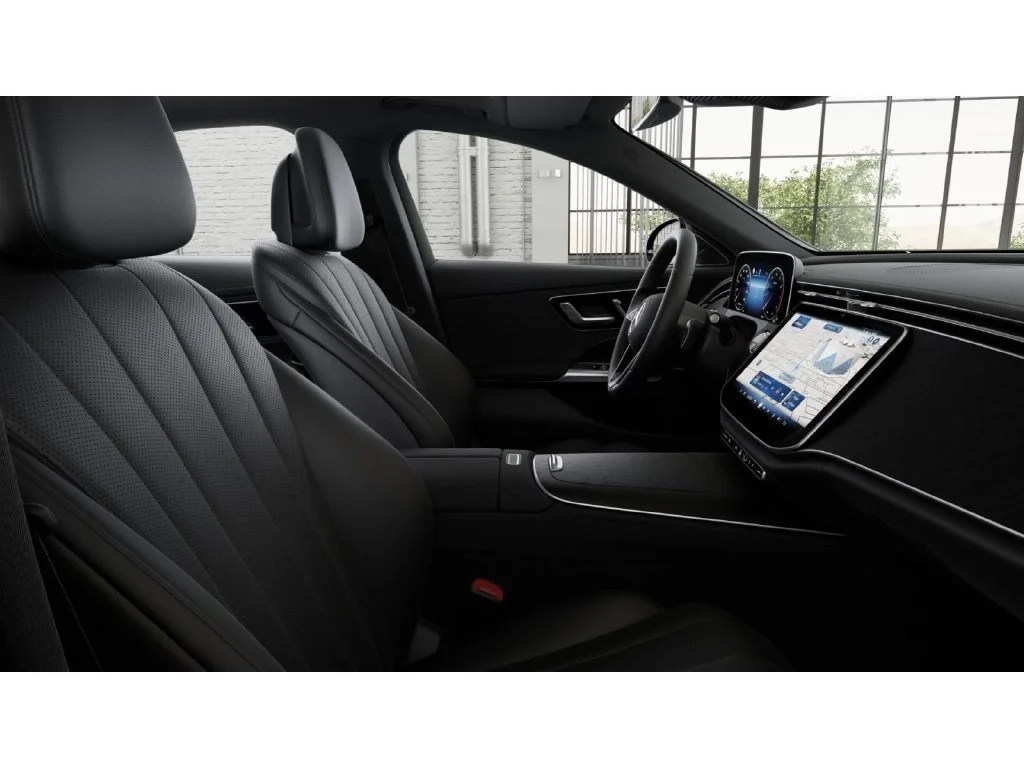 New 2027 White Mercedes-Benz E 350 image 4