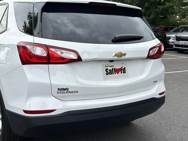 Used 2021 White Chevrolet LS image 10