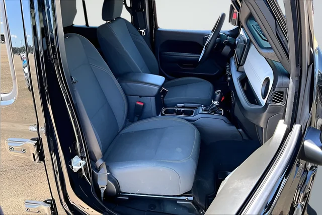 Used 2024 Black Jeep Sport S image 25