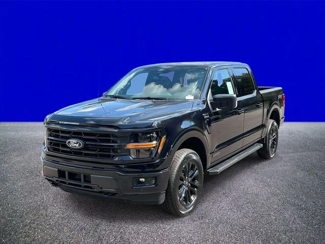 New 2026 Agate Black Metallic Ford XLT image 7