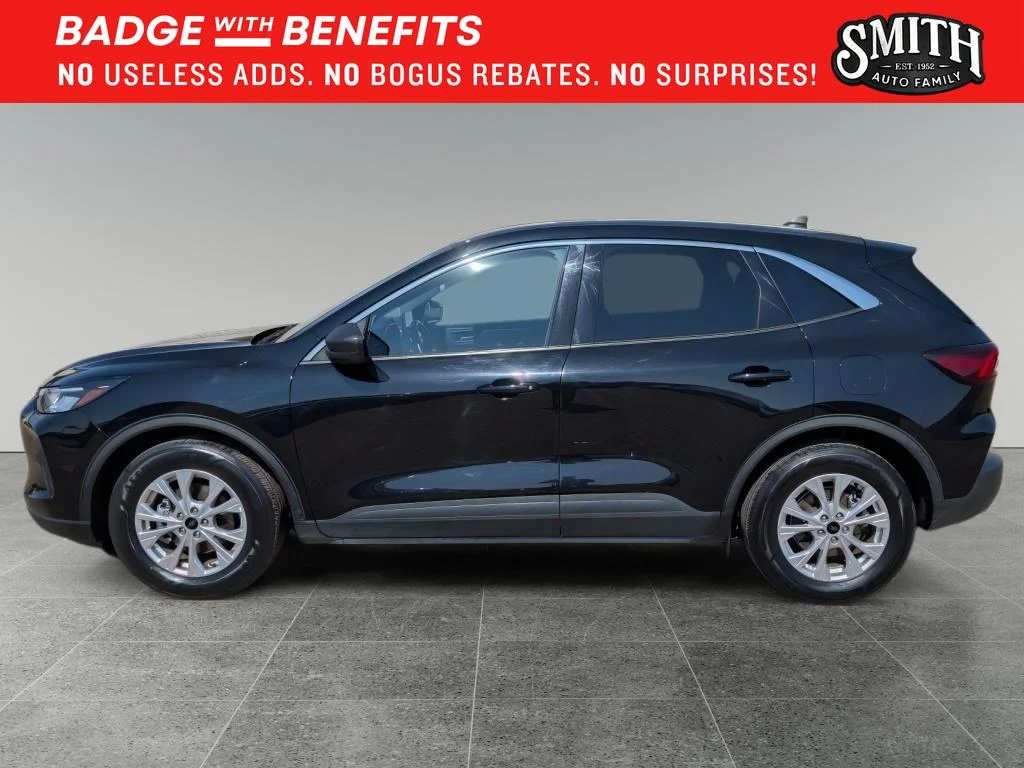Certified Used 2024 Agate Black Metallic Ford Active image 9
