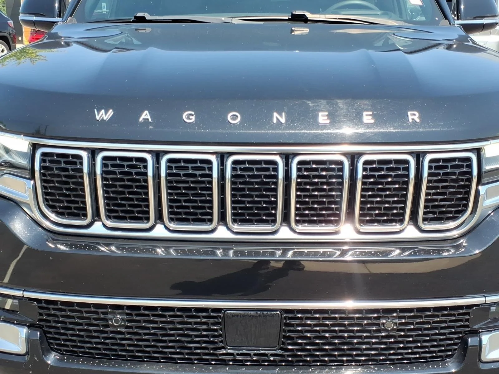 Used 2022 Diamond Black Crystal Pearlcoat Jeep Series III image 16