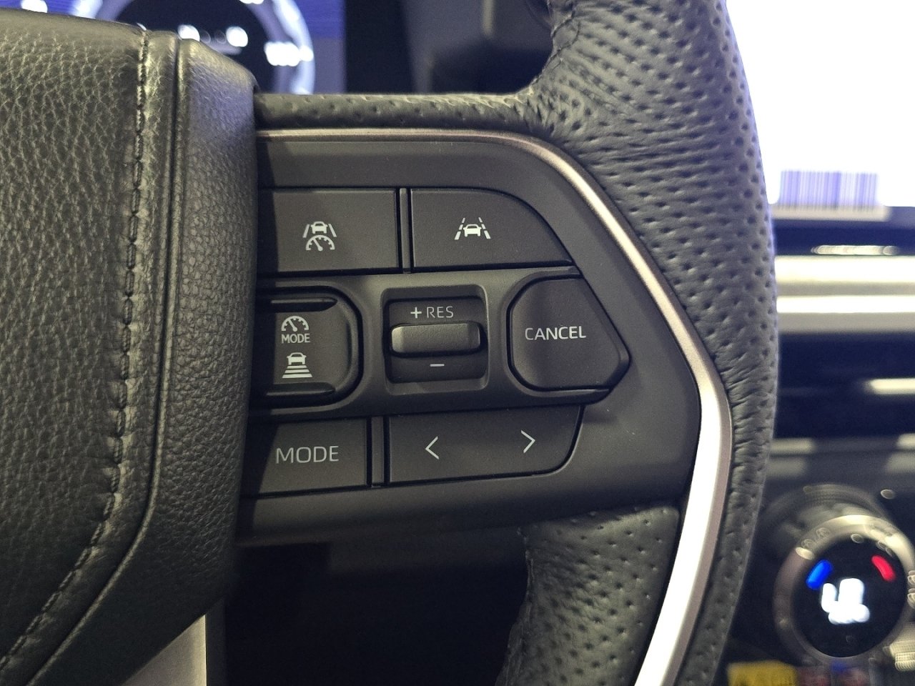 New 2026 Ice Cap Toyota Tacoma Trailhunter image 33