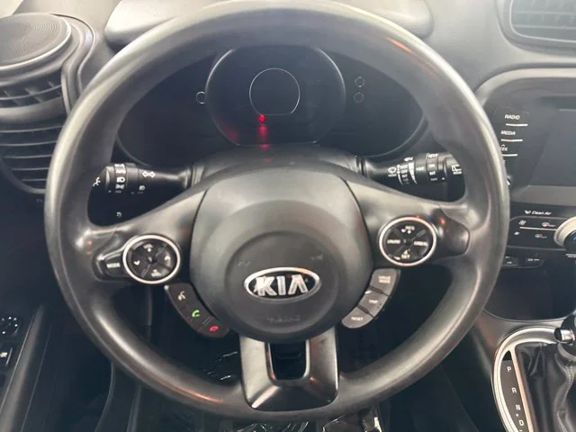 Used 2019 Silver Kia Plus image 26