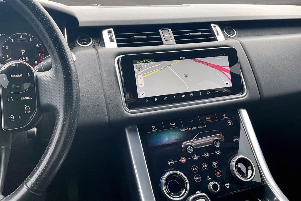 Used 2020 White Land Rover HSE image 6