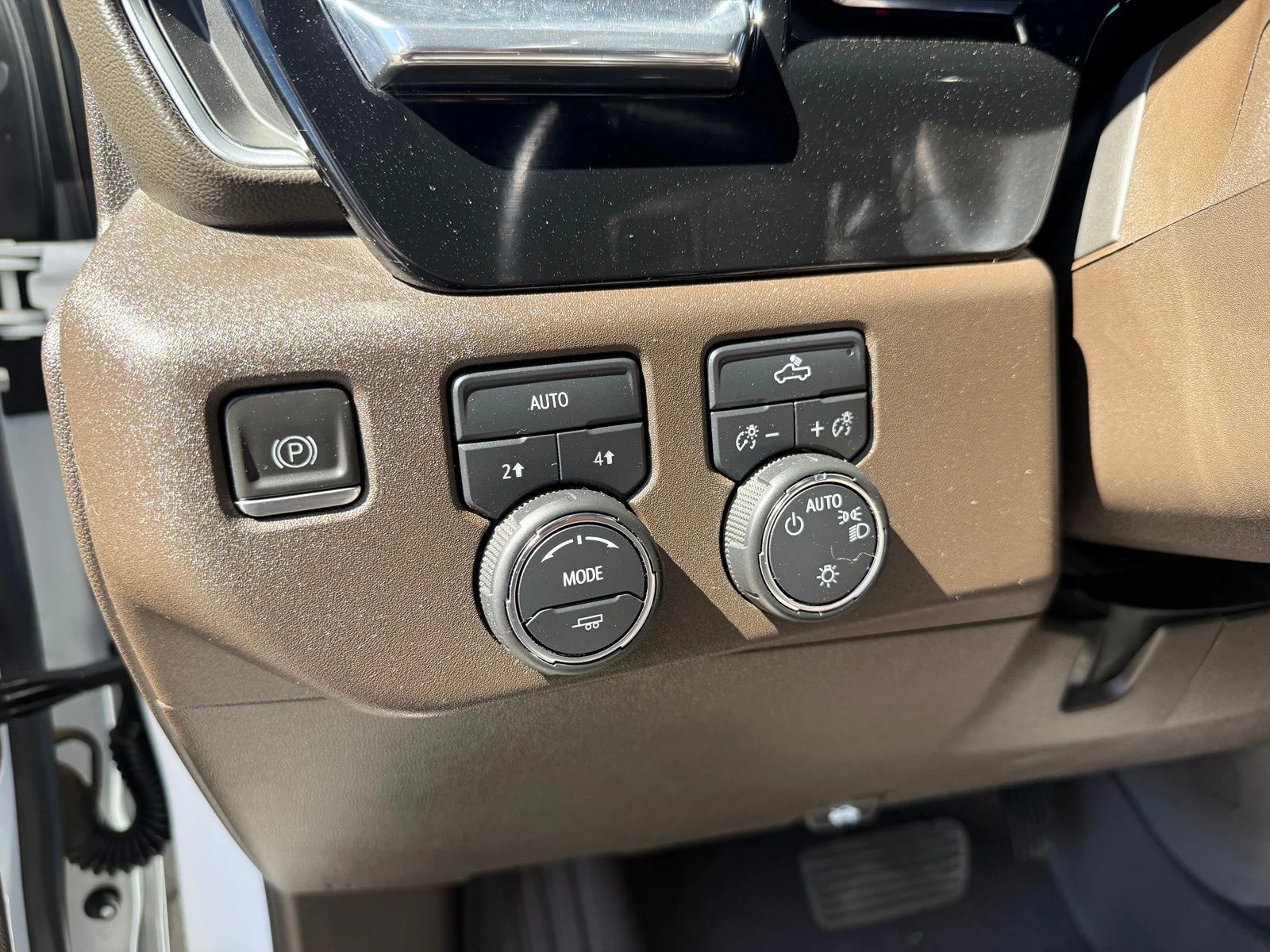 2023 Chevrolet Silverado 1500 LT - Photo 14