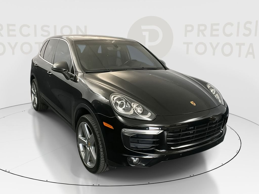 2016 Porsche Cayenne Base