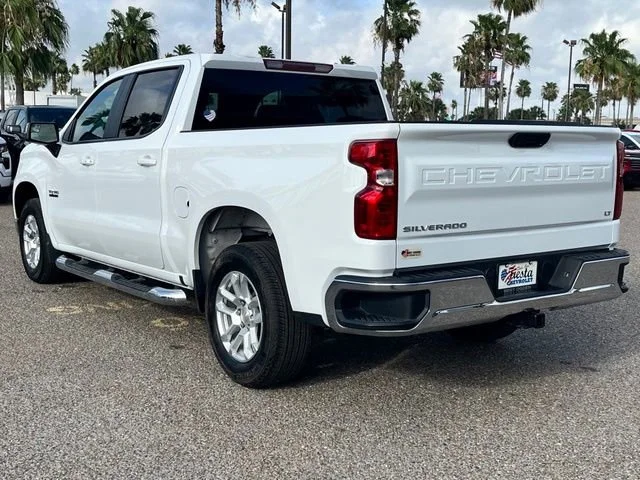 Used 2026 Summit White Chevrolet LT image 5