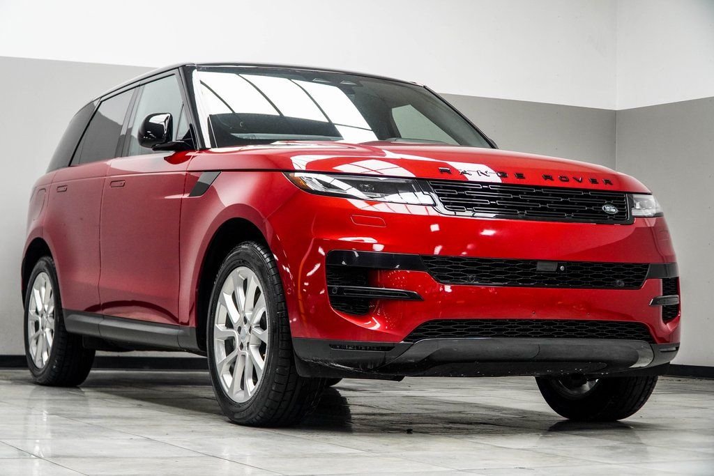 Used 2025 Red Land Rover SE image 4