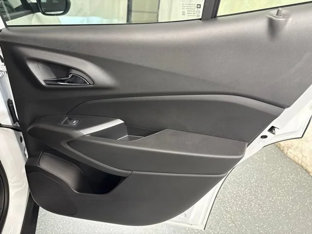 2026 Chevrolet Trax LT - Photo 11