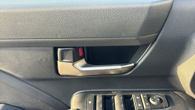 2025 Toyota Tacoma TRD Off Road - Photo 11