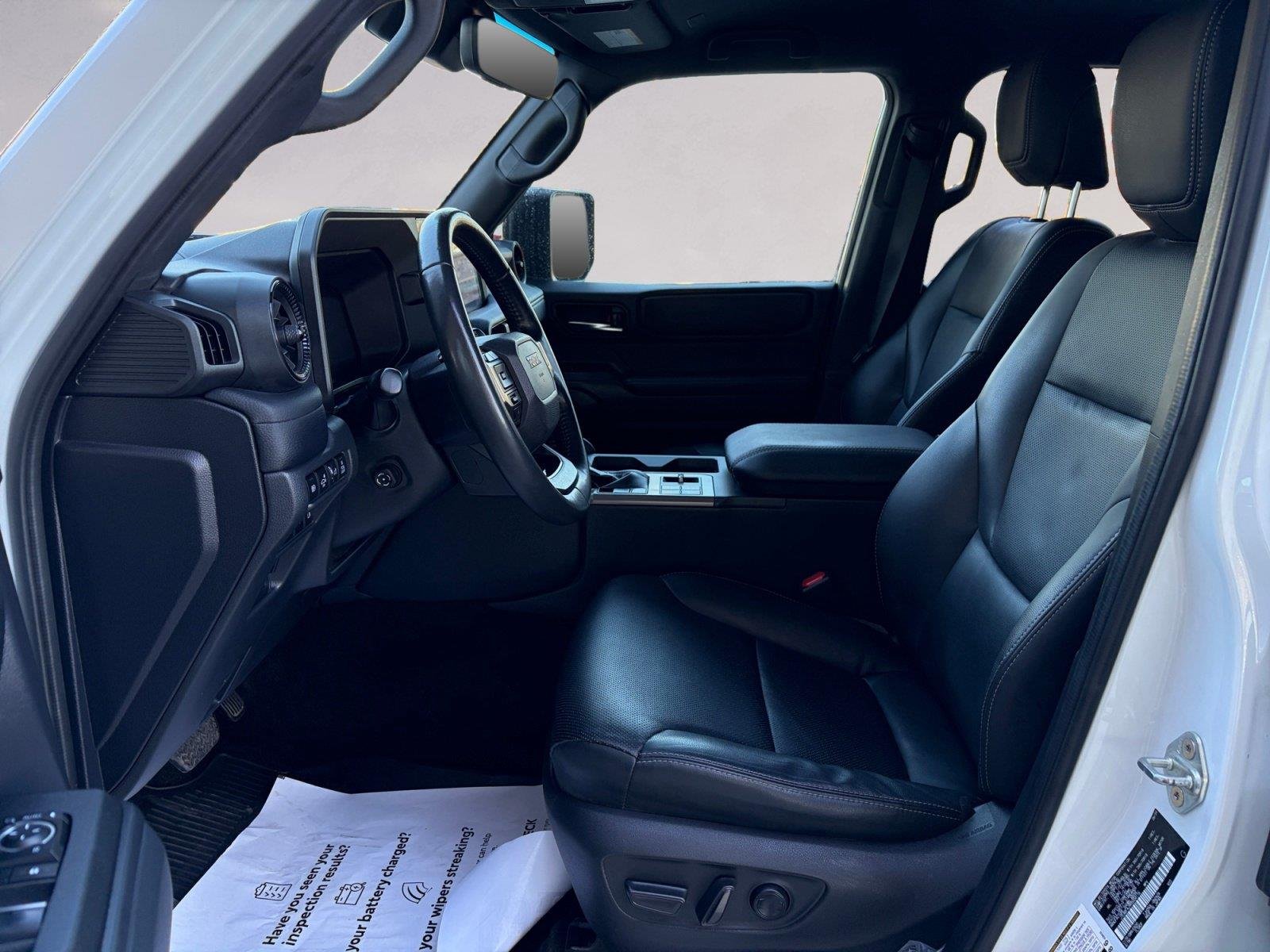 2024 Toyota Land Cruiser Base - Photo 9