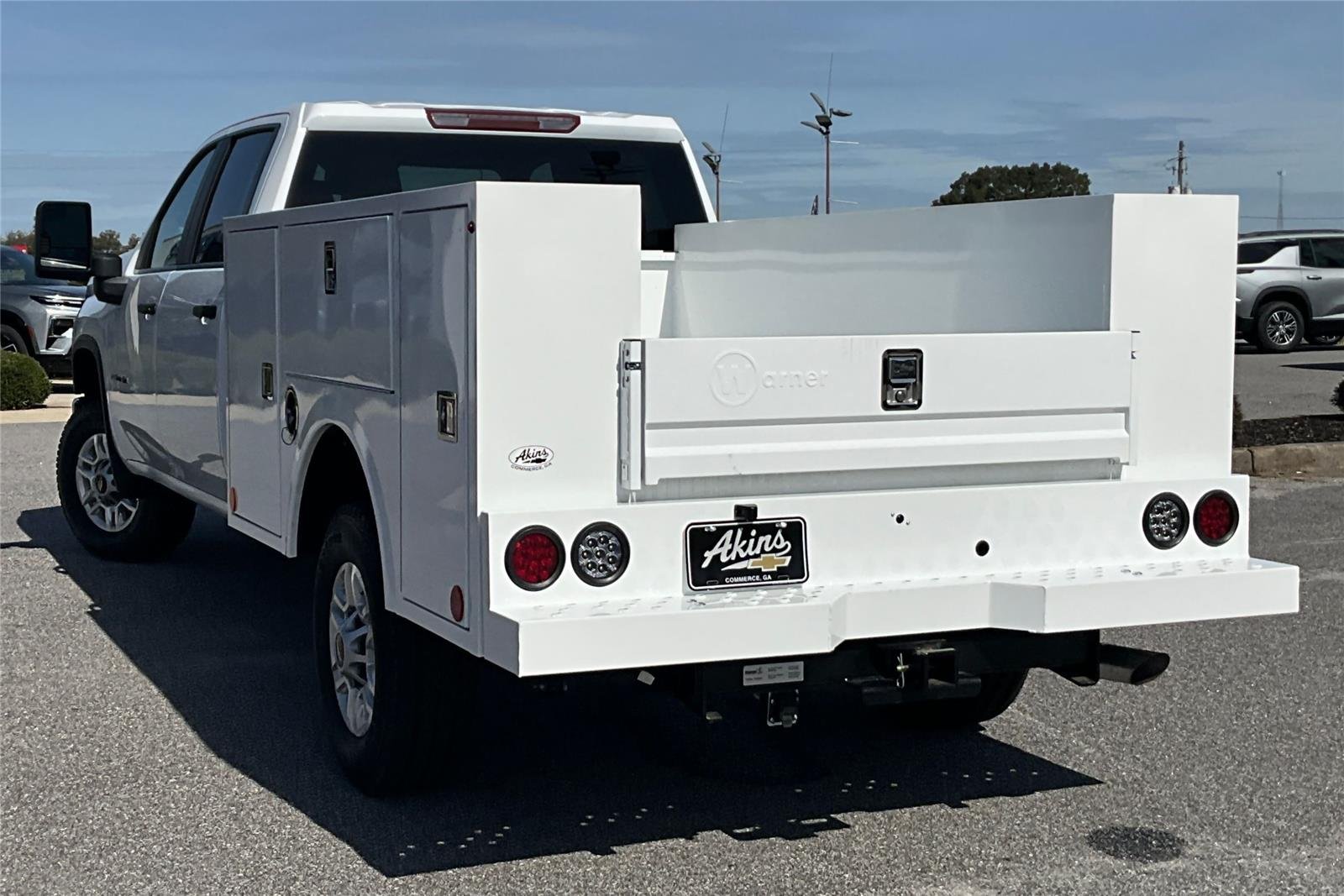 2025 Chevrolet Silverado 2500HD photo 3