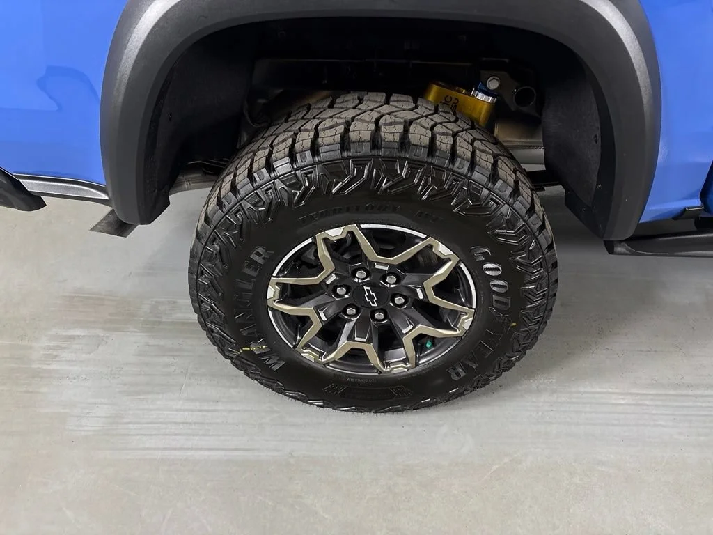 New 2026 Reef Blue Metallic Chevrolet ZR2 image 13