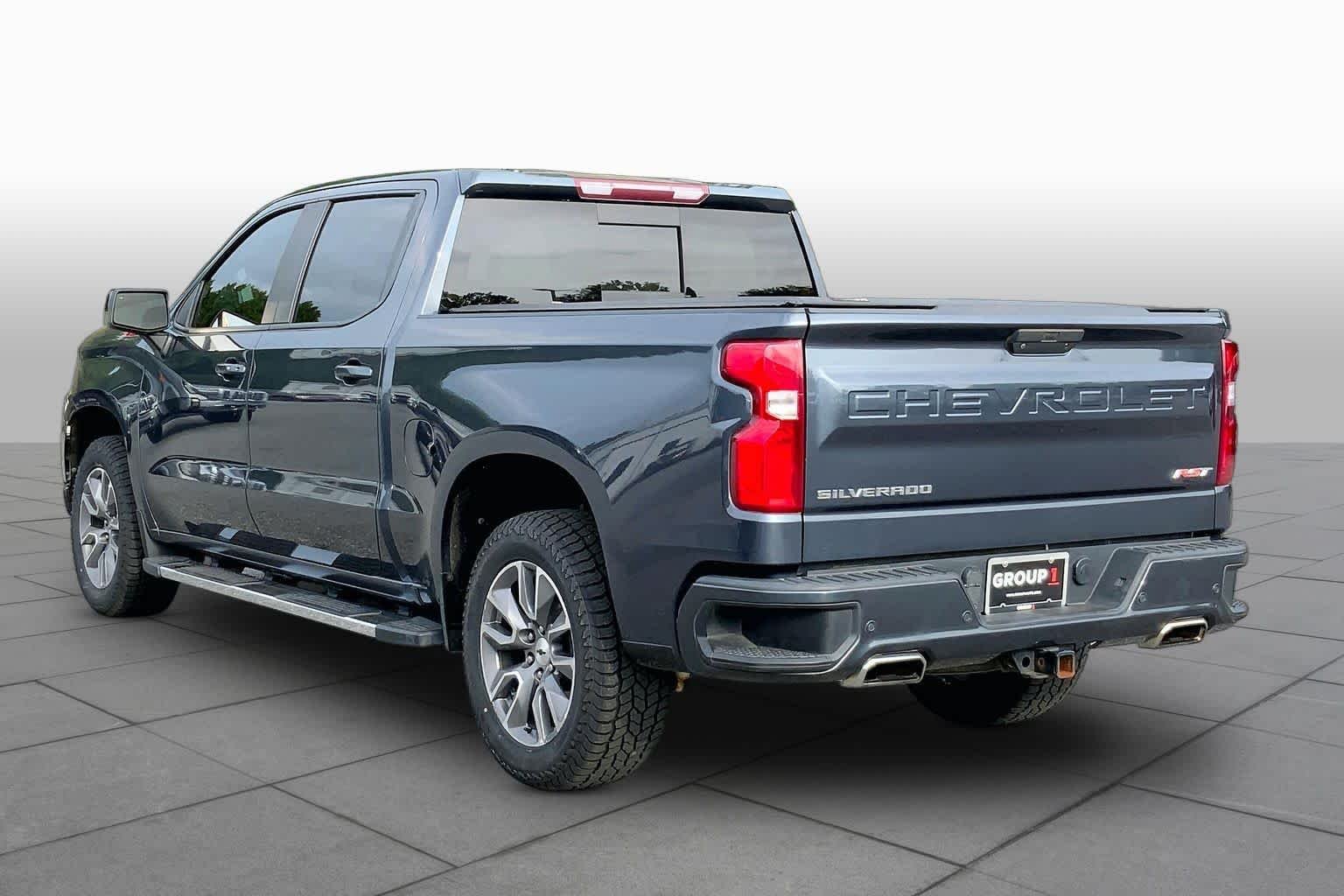Used 2021 Shadow Gray Metallic Chevrolet RST image 11