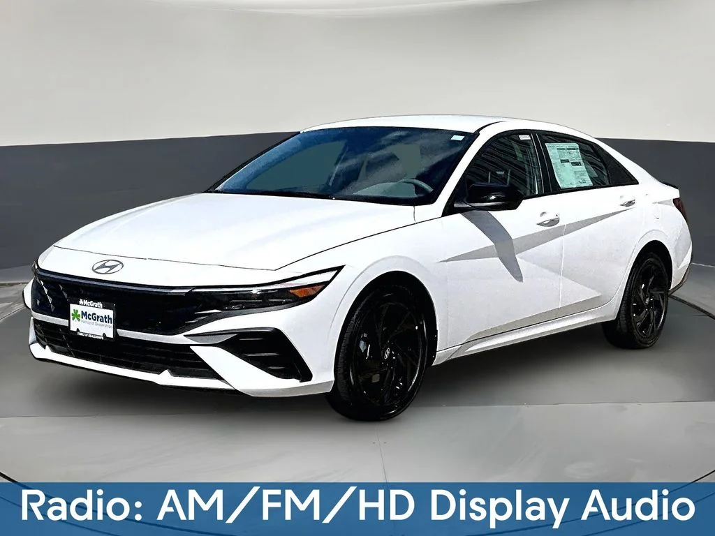 New 2026 White Hyundai SEL Sport image 2