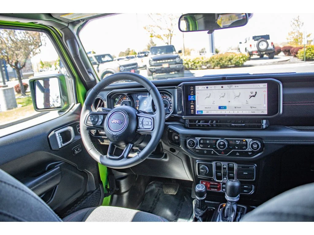 Used 2025 Mojito Jeep Rubicon image 19