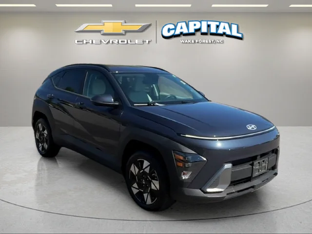 Used 2025 Blue Hyundai SEL image 7