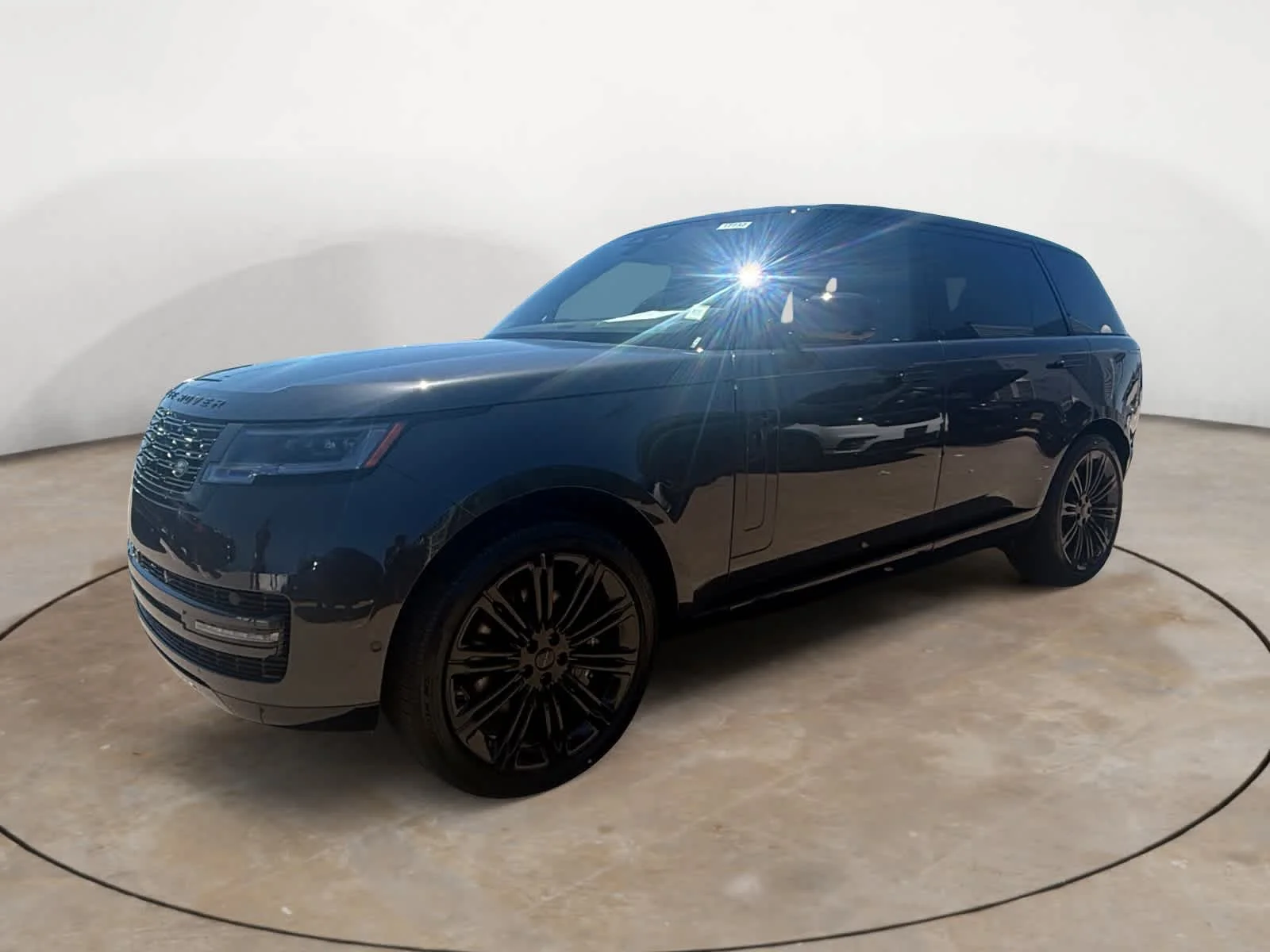 2026 Land Rover Range Rover 4.4 SE LWB 7's photo