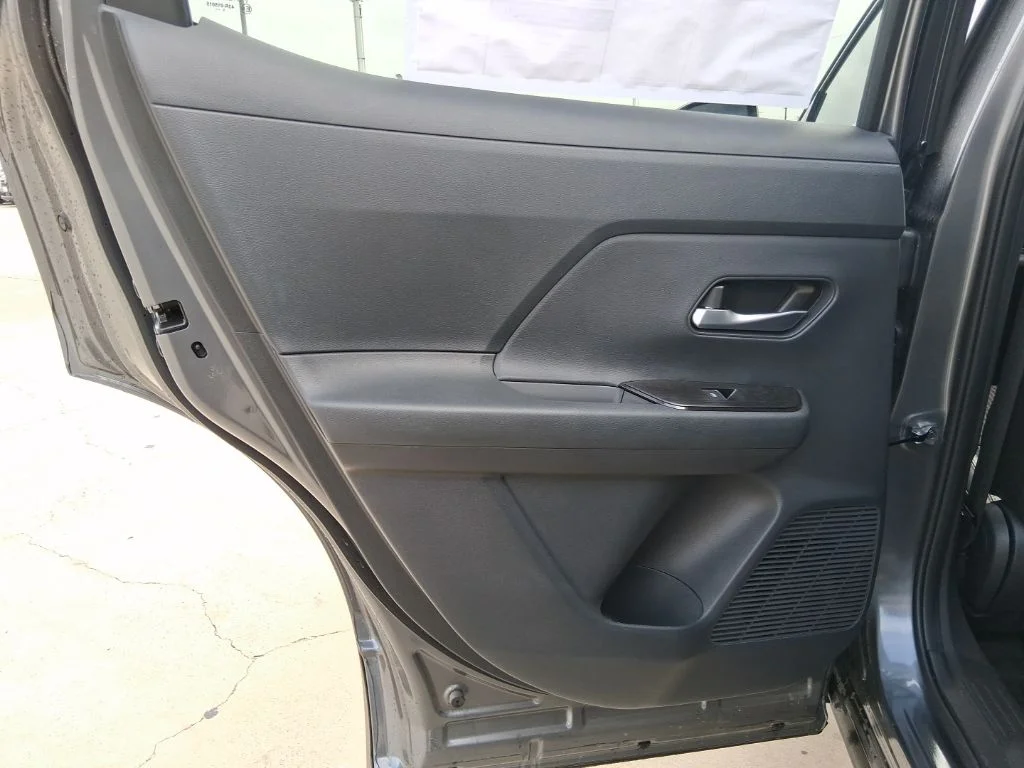 2026 Nissan KICKS SR - Photo 25