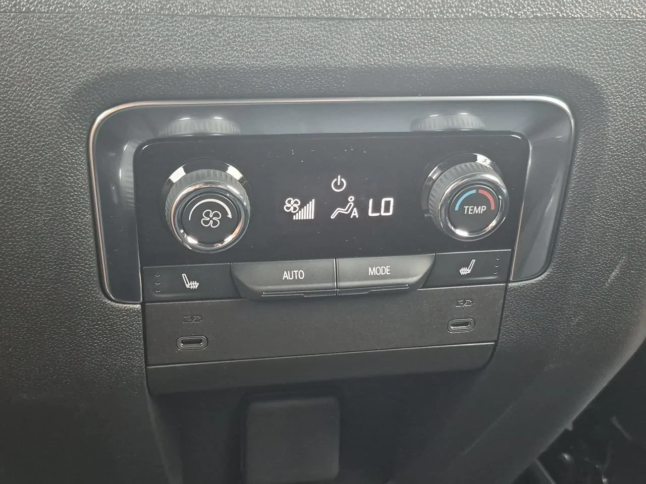 New 2026 Sterling Gray Metallic Chevrolet Z71 image 22