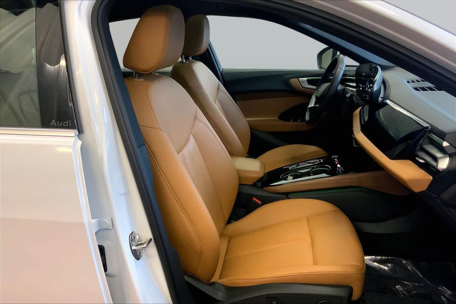 Used 2025 Glacier White Metallic Audi Premium image 9