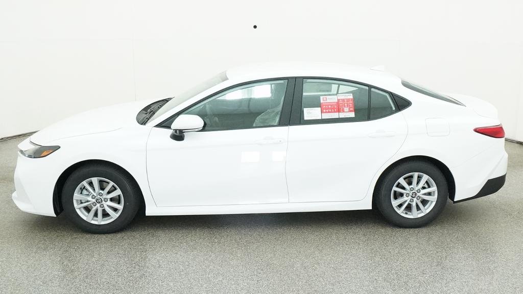 New 2026 Ice Cap Toyota LE image 32