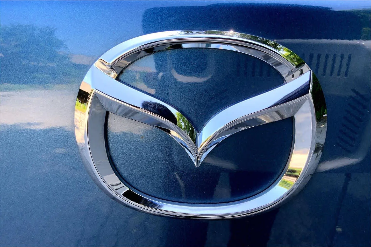 Used 2019 Eternal Blue Mica Mazda Sport image 33