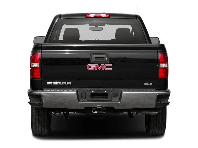 Used 2016 Black GMC SLE image 8