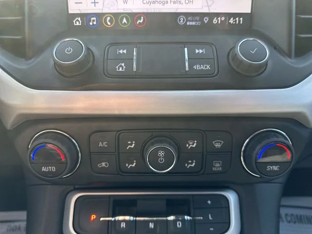 2023 GMC Acadia SLE - Photo 18