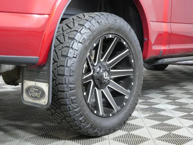 Used 2019 Red Ford Limited image 7