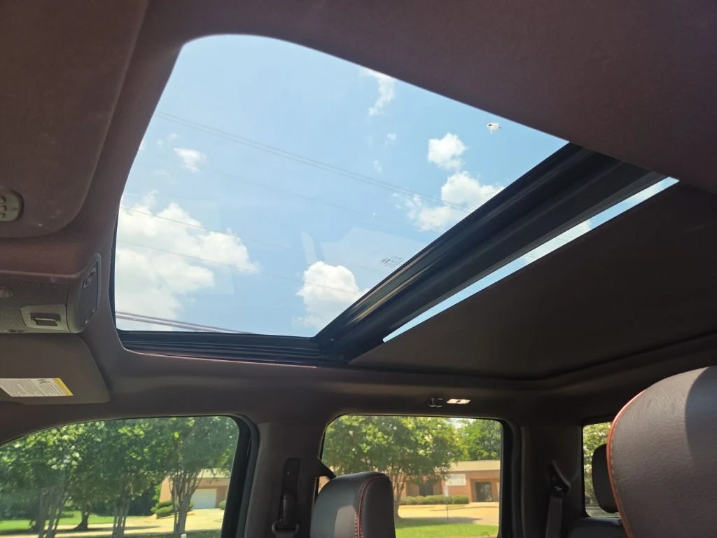 Used 2016 Black Ford King Ranch image 20