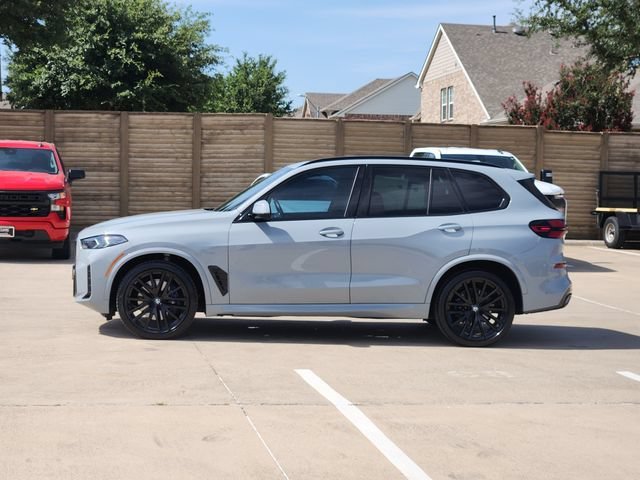 Used 2024 Gray BMW xDrive40i image 13