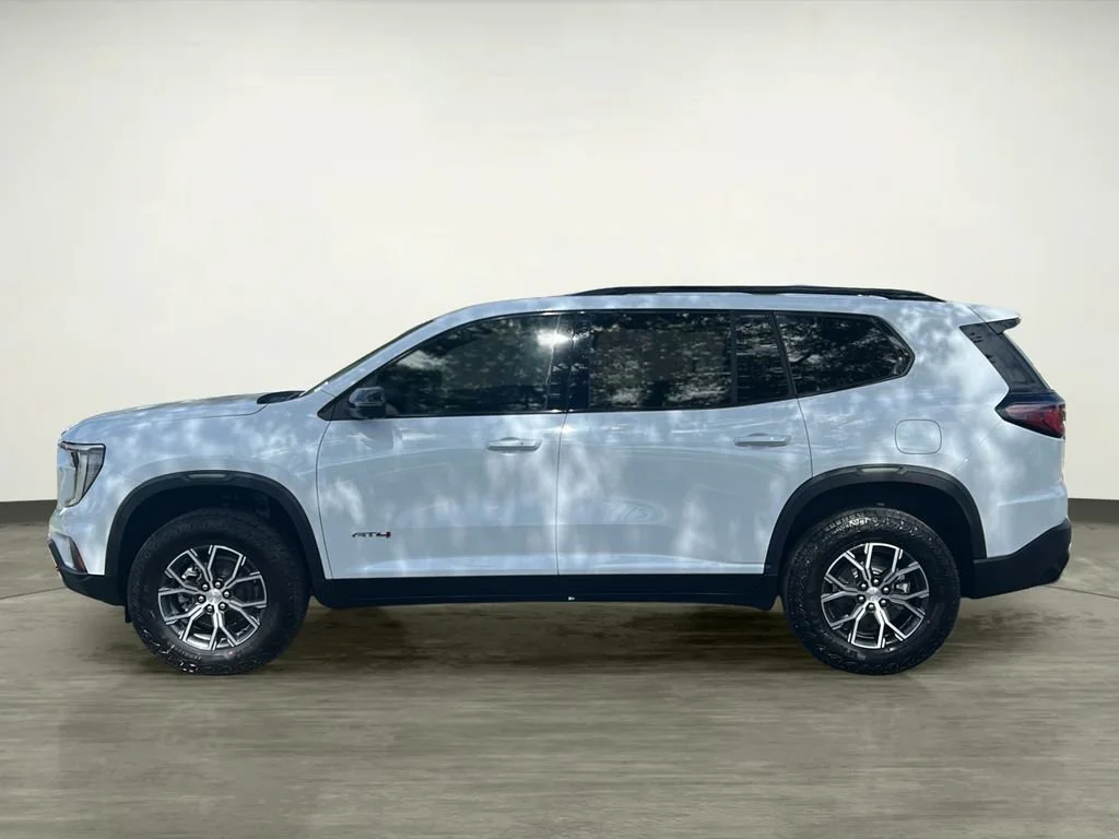 New 2026 Glacier White Tricoat GMC AT4 image 3