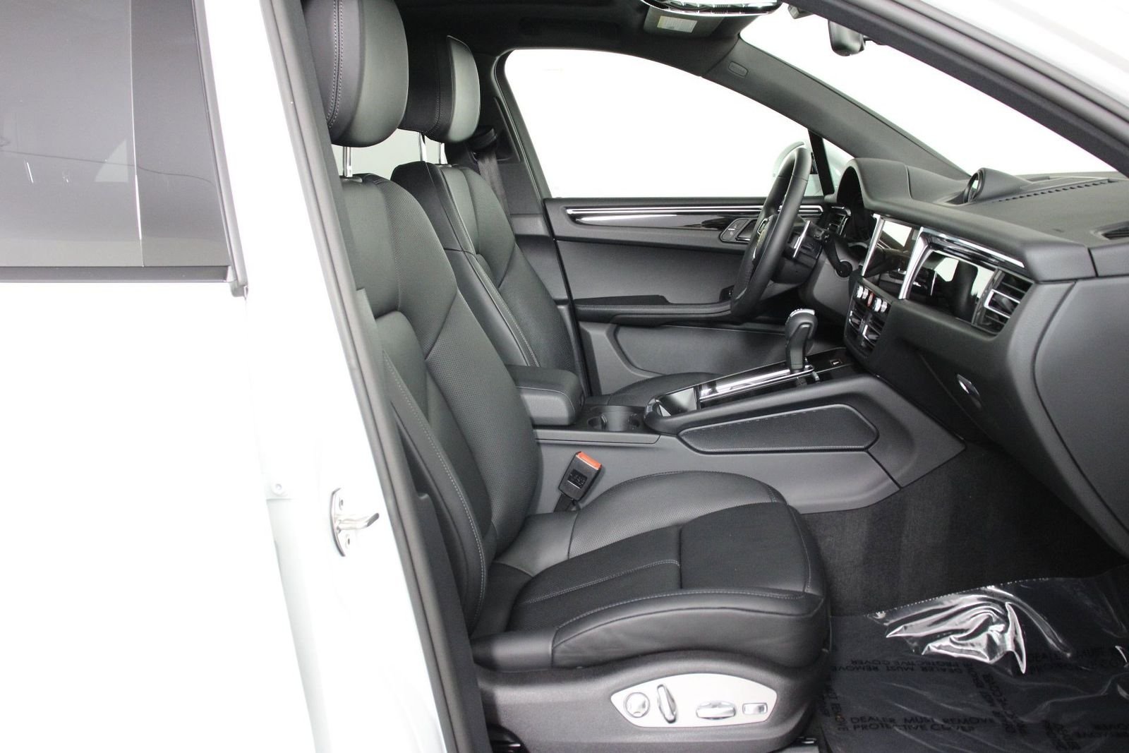 Certified Used 2026 White Porsche  image 31