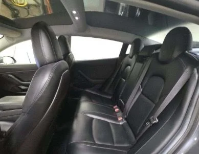 Used 2019  Tesla Long Range image 14