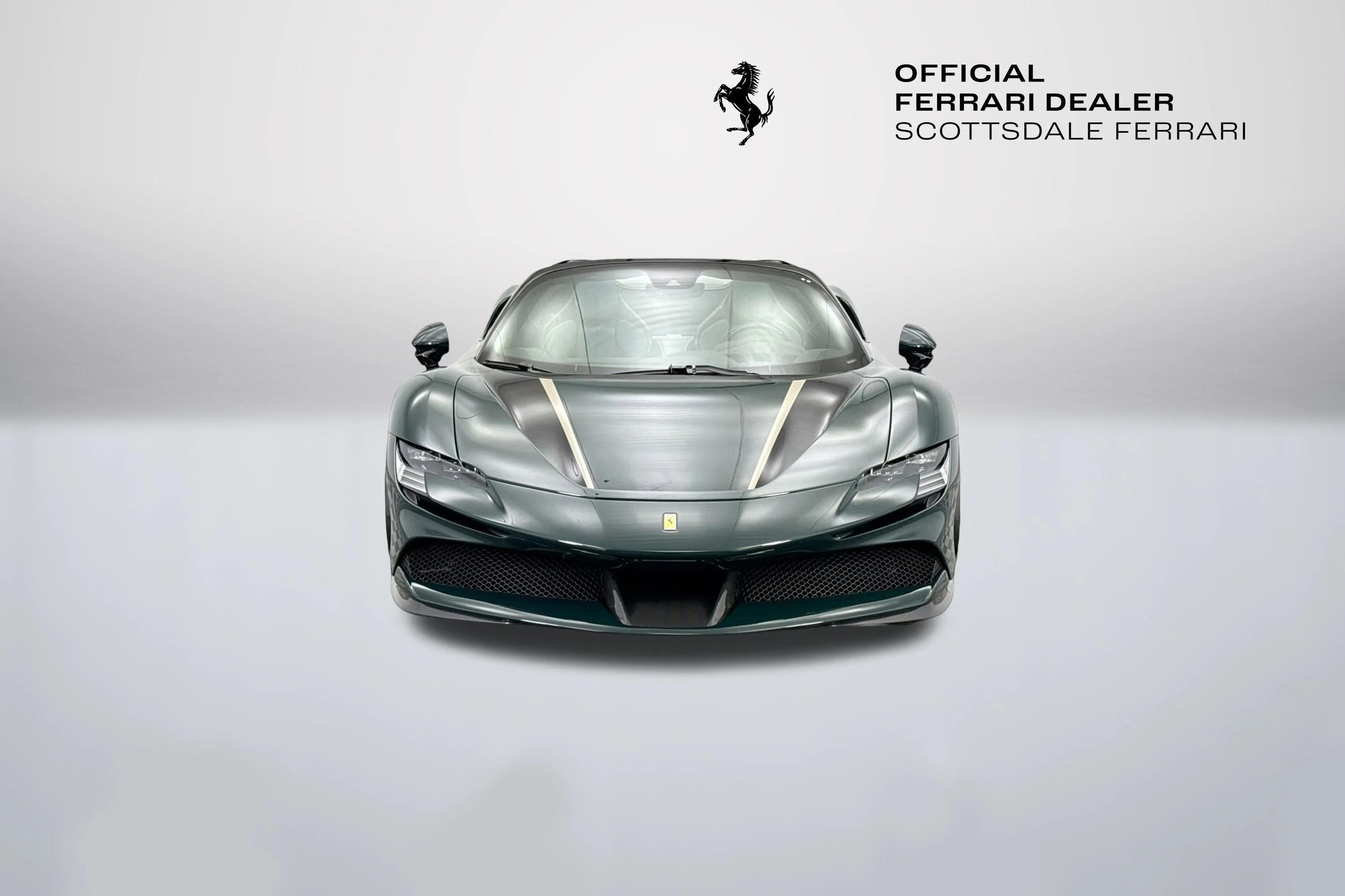 Used 2022 Extra Sample Ferrari Tailor Made image 2