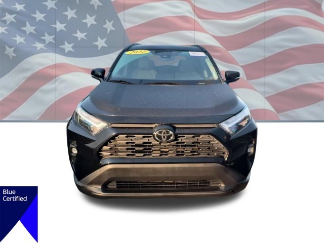 Used 2022 Black Toyota XLE Premium image 8