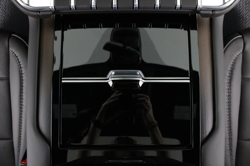 2026 GMC Yukon Denali - Photo 31